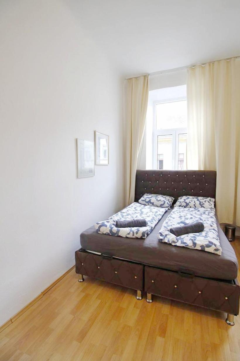 Comfortable Rooms Near Schonbrunn Palace Wina Bagian luar foto