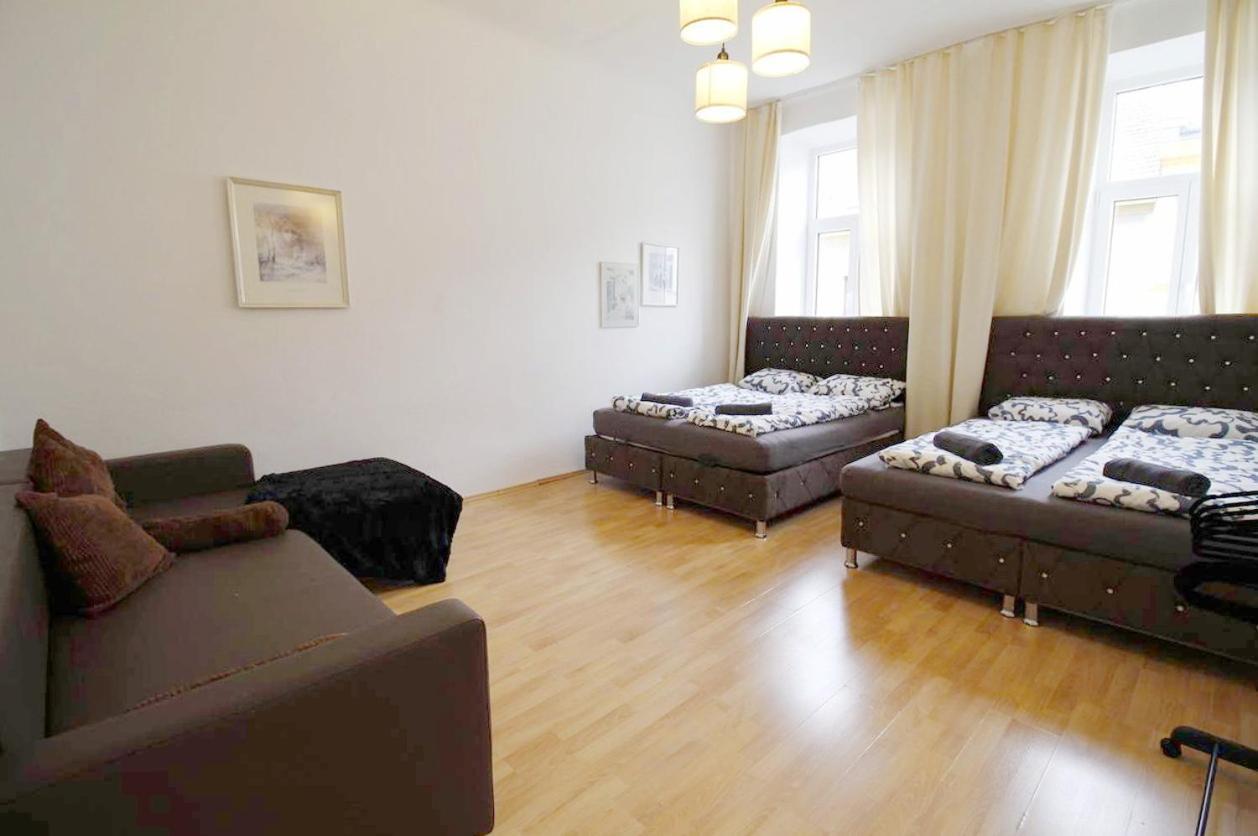 Comfortable Rooms Near Schonbrunn Palace Wina Bagian luar foto