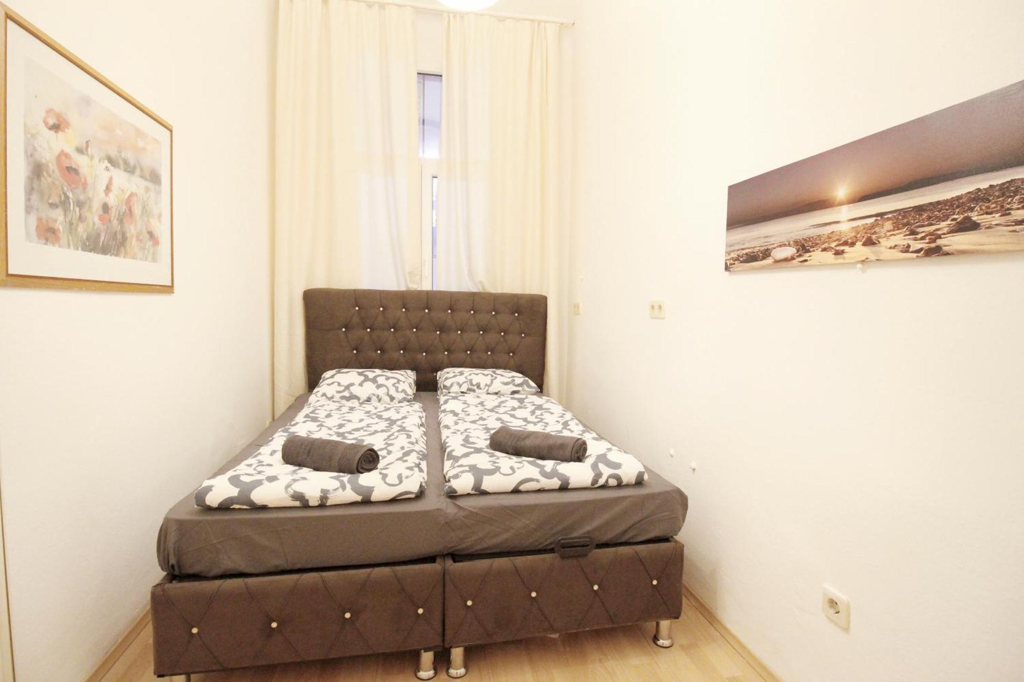 Comfortable Rooms Near Schonbrunn Palace Wina Bagian luar foto