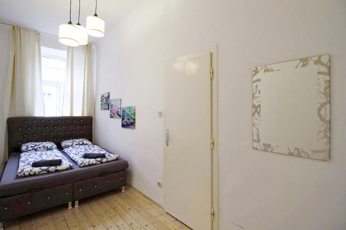 Comfortable Rooms Near Schonbrunn Palace Wina Bagian luar foto